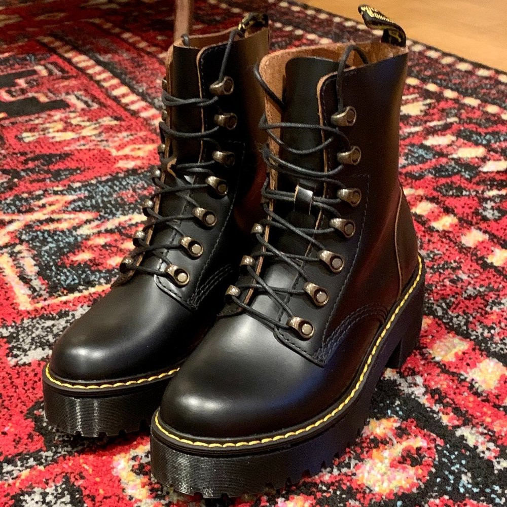 Dr. Martens Leona Boots in Black *Brand New in Box